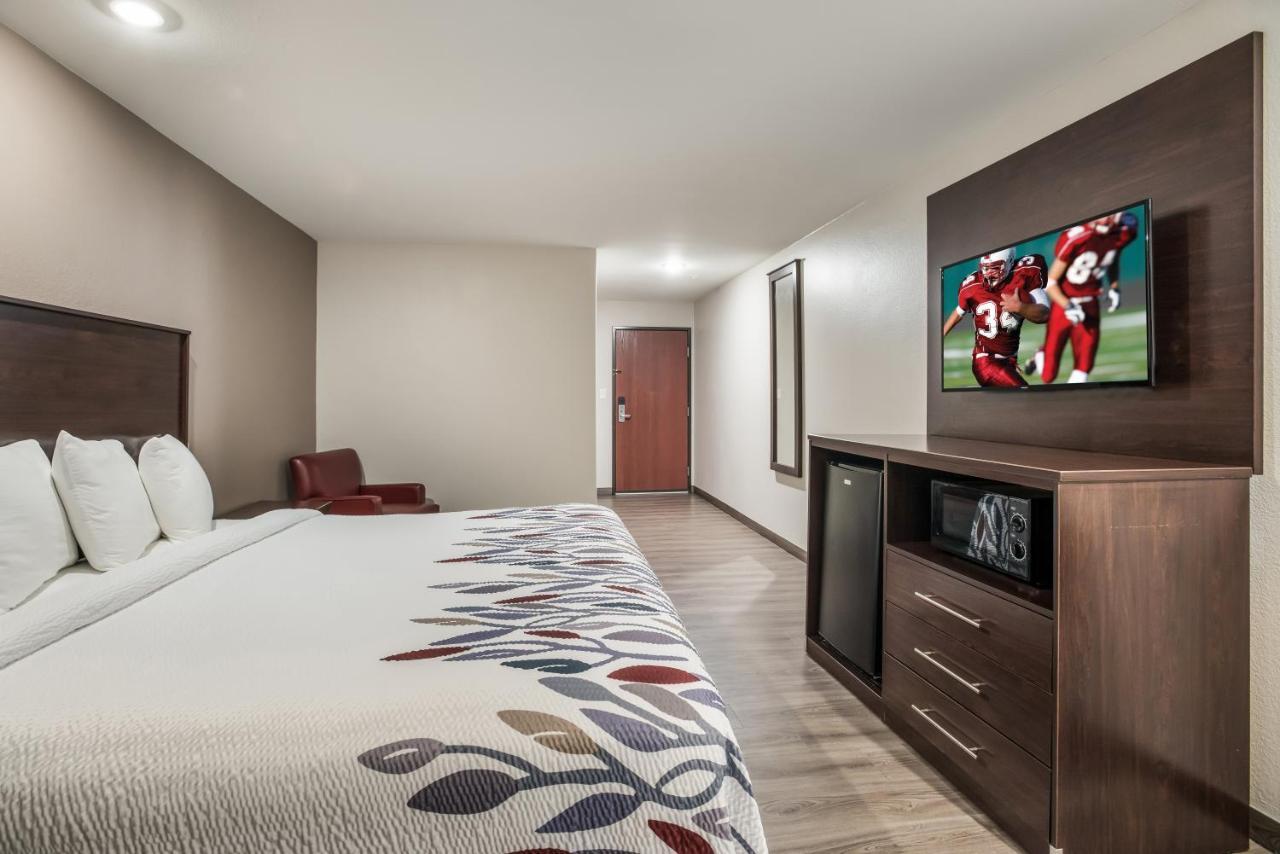 Red Roof Inn & Suites Lake Charles Zewnętrze zdjęcie