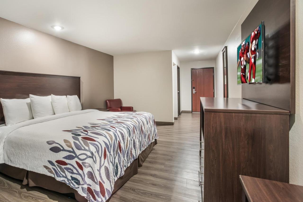 Red Roof Inn & Suites Lake Charles Zewnętrze zdjęcie