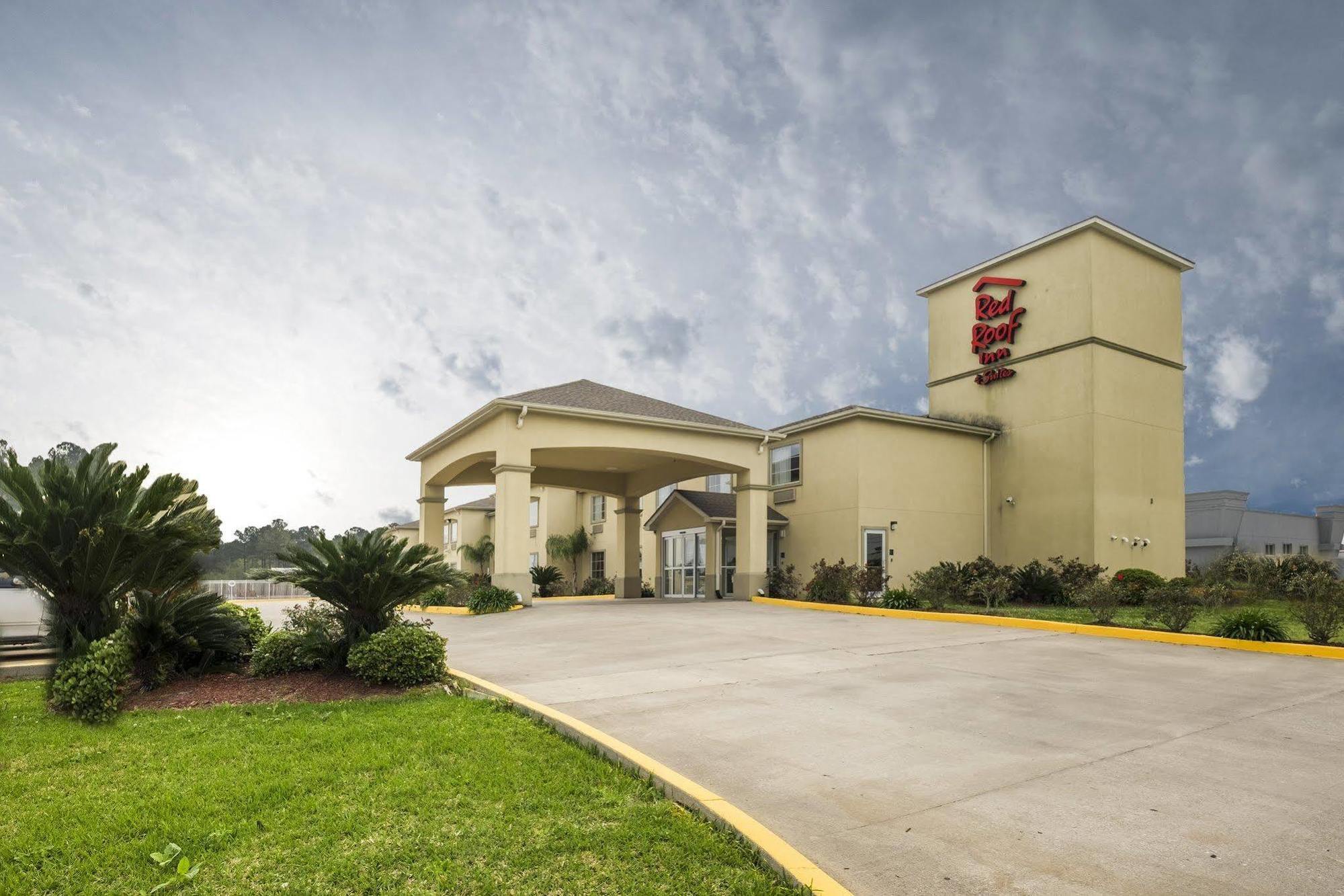 Red Roof Inn & Suites Lake Charles Zewnętrze zdjęcie